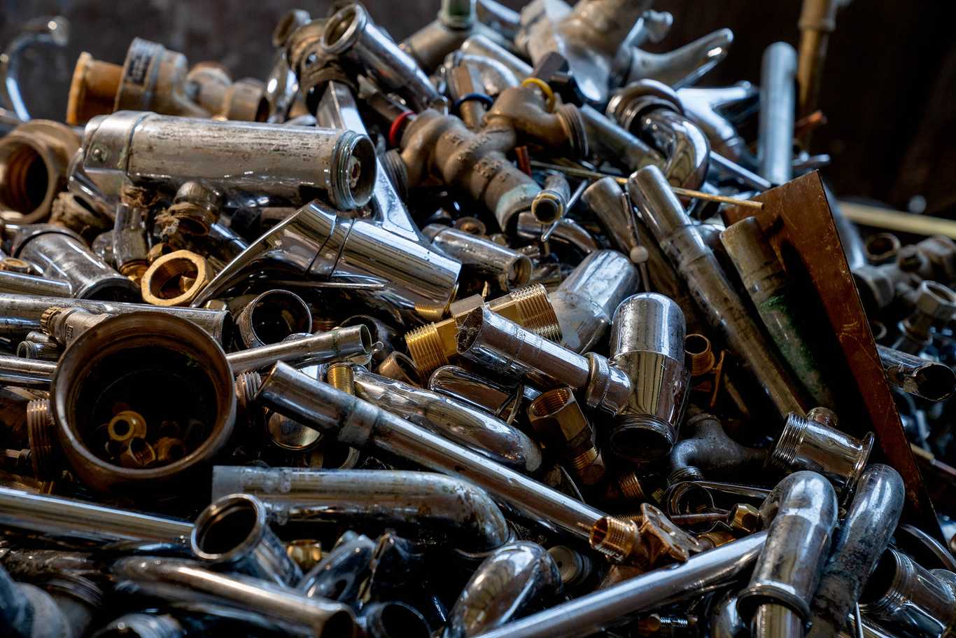 Heinz Bollow Gmbh - Schrott Und Metallhandel RSW Rohstoffhandel | Zertifizierter Fachbetrieb für Schrott- und
